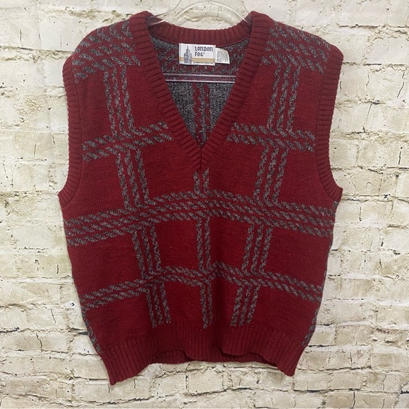 Vintage London Fog Red Gray Plaid Alpaca Blend V Neck Sweater Vest - Picture 1 of 4